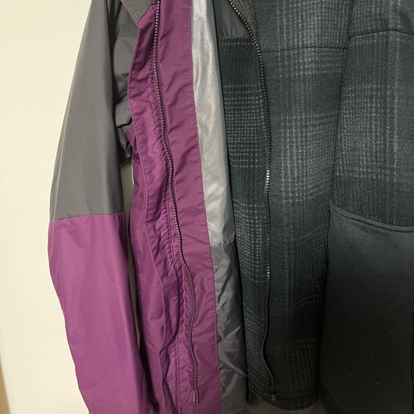 Men’s Columbia coat - Picture 6 of 8